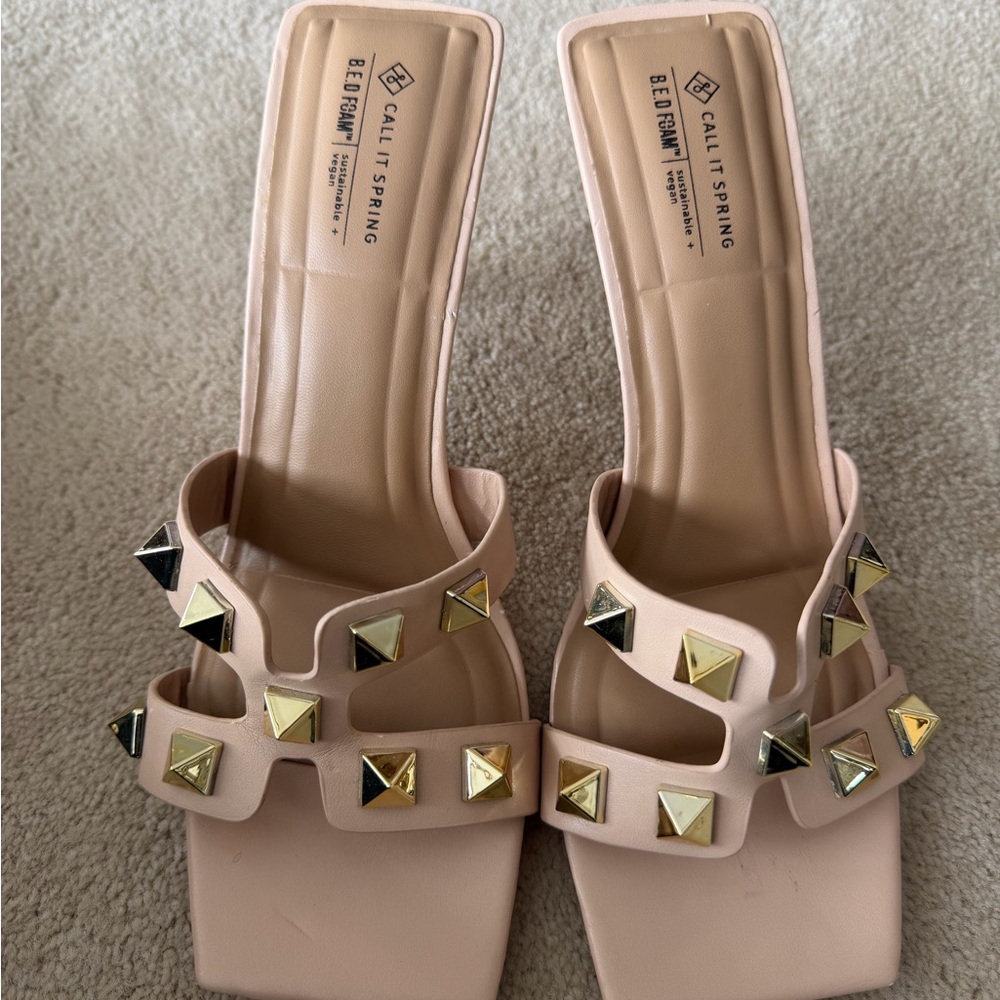 NWOT Call It Spring Pale Pink Studded Slip-On Mules